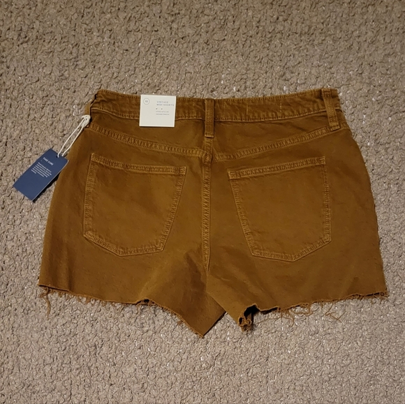 UNIVERSAL THREAD Vintage Midi Shorts Gold Jean Size 10/30R - Picture 2 of 3